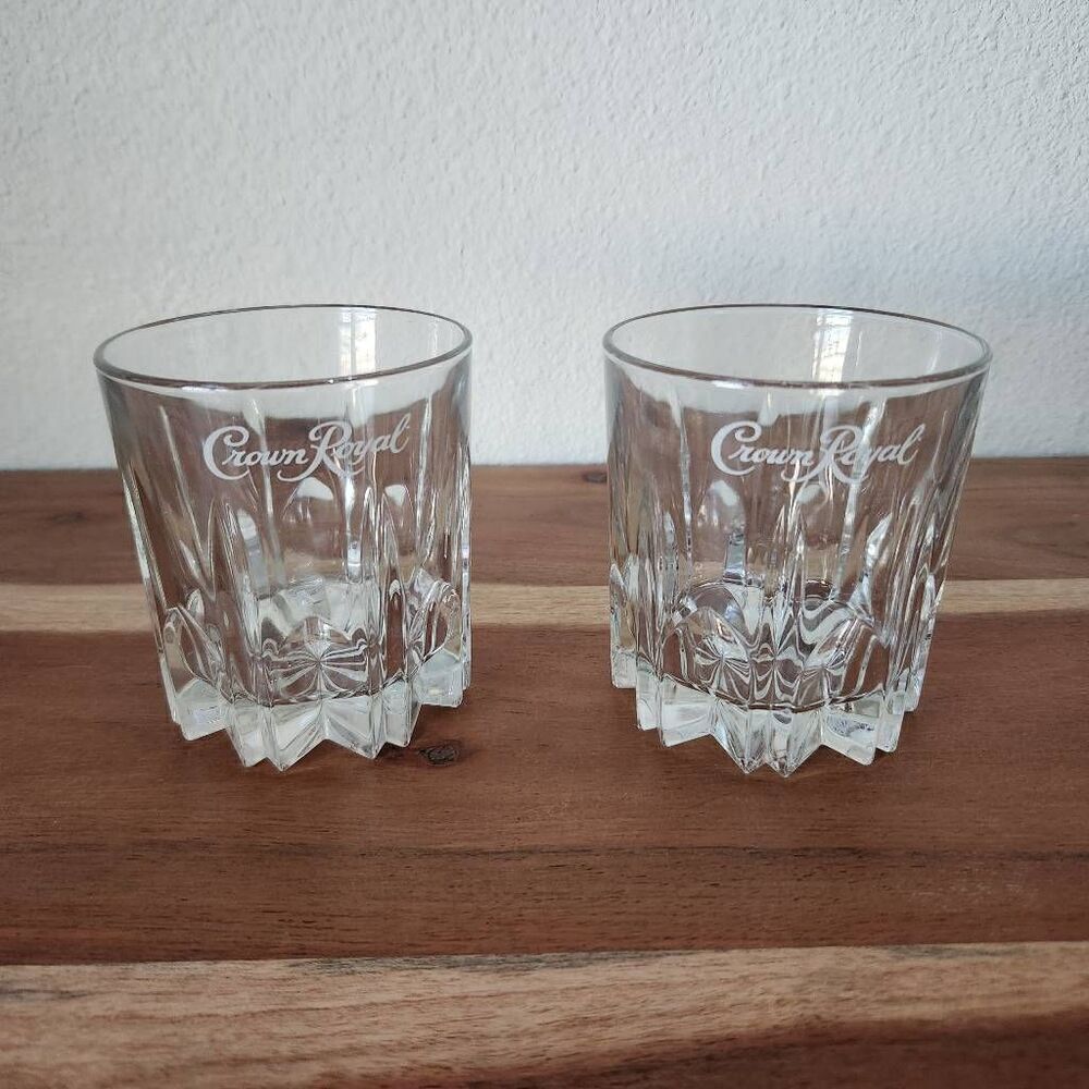 Crown Royal whiskey bourbon clear spiked geometric glass set of 2 barware drinki